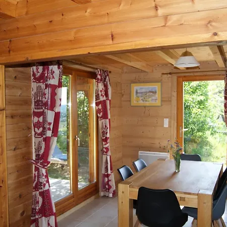 Chalet Independant Avec Jacuzzi Privatif *